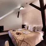 Boutique Chrysso Hotel