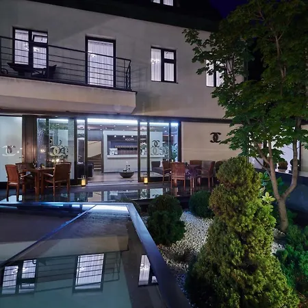 Boutique Chrysso 4*