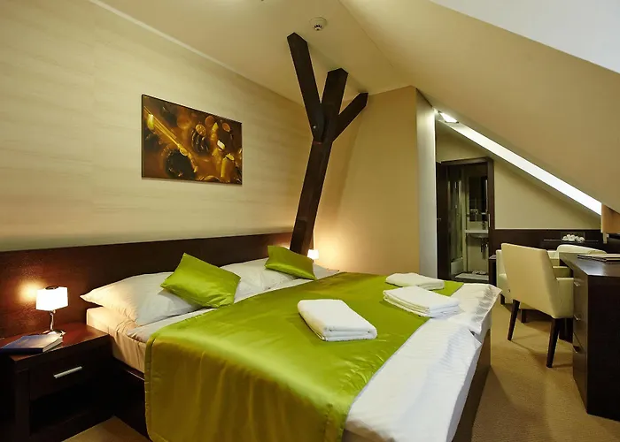 克里索精品酒店 酒店 4*