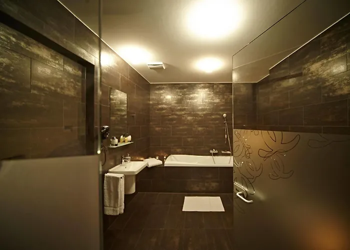 克里索精品酒店 4* 科希策